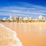 Homes Da Rocha Bright 50 M Away From The Ocean